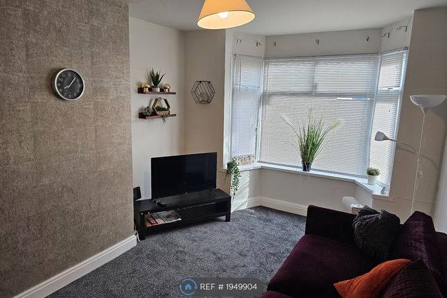 Thumbnail Semi-detached house to rent in White Road, Nottingham