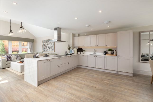 Brambleton House,, 9 Blackthorn, Crowle photo 2