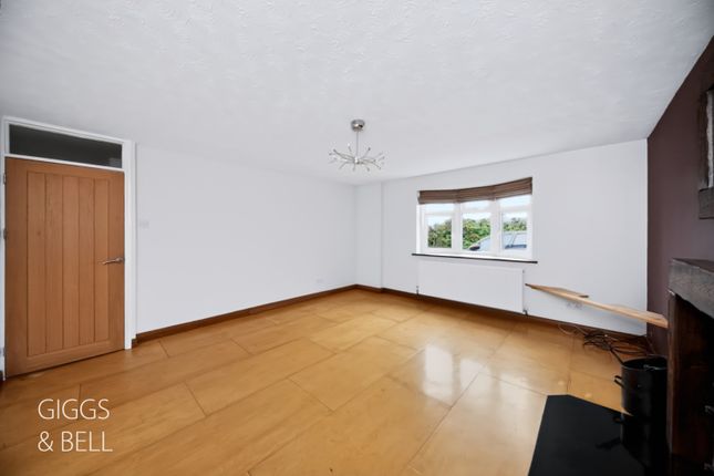 Brownings Lane, Hitchin photo 4