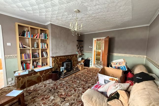 74, Grovehill Park, Llanelli photo 2