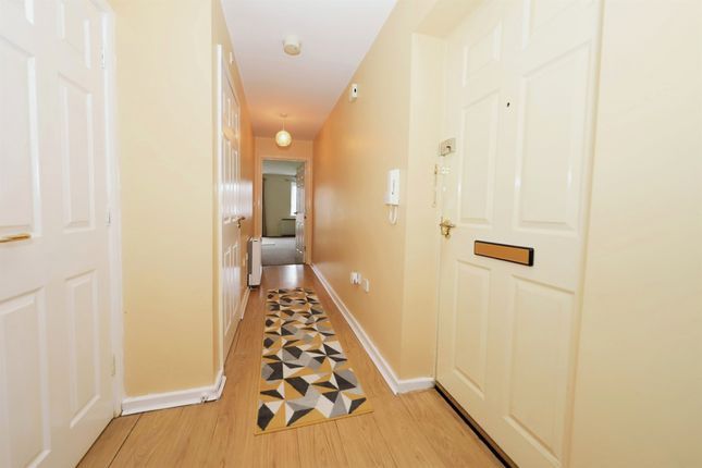 Flat for sale in Rosemary Avenue, Wolverhampton