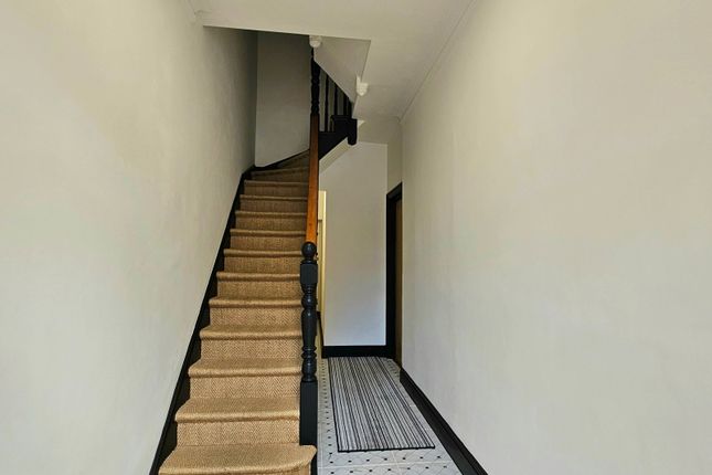 Flat 3, 36, York Street, Broadstairs photo 2