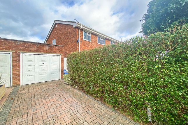 Semi-detached house to rent in Pennine Way, Farnborough