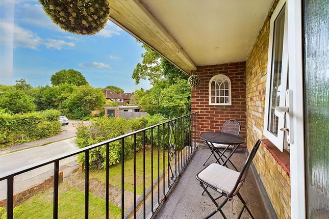 Flat for sale in Betley Court, Walton-On-Thames