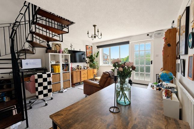 9, Forest View, Pontyclun photo 2