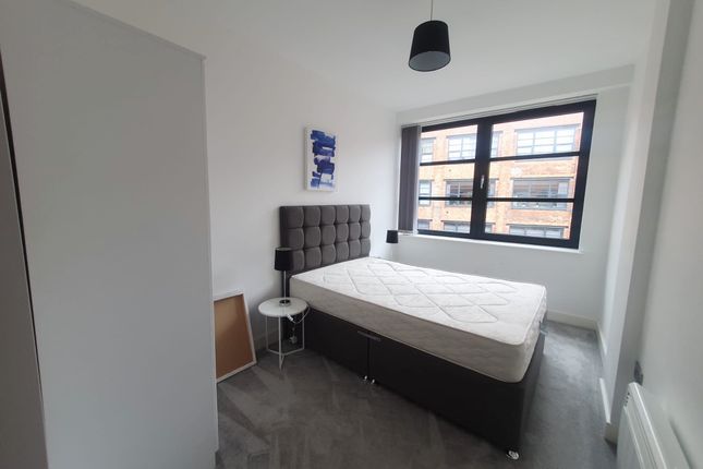 Apartment 325, Kettleworks, 126, Pope Street, West Midlands photo 4