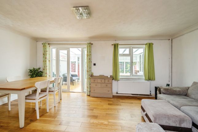 15, Waterside Drive, Donnington, Chichester photo 4