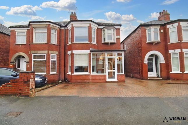 Thumbnail Semi-detached house for sale in Guildford Avenue, Hull