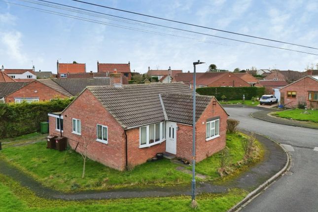 2-bed house on 15, Cherry Road, Filey, £160,000