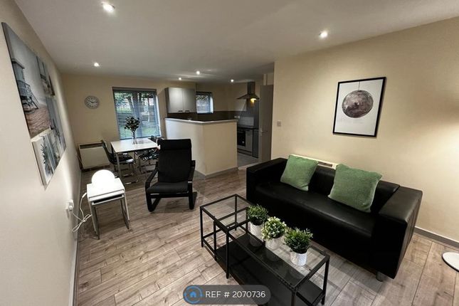 Thumbnail Flat to rent in Jackson Crescent, Manchester