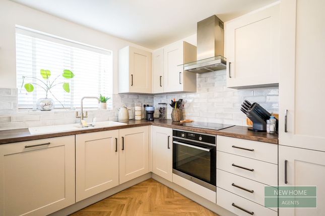 19, Coot Way, Nottingham photo 4