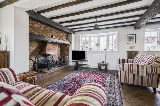 Brookside Cottage, Thorpe Road, Clacton-On-Sea photo 2