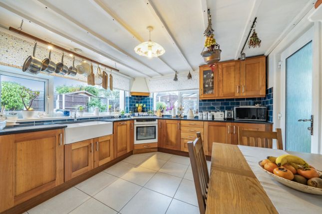 4, Longore Square, Wollaton photo 2