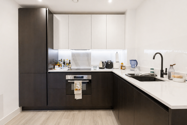 Apartment 12, Heartwood Boulevard, Acton photo 3