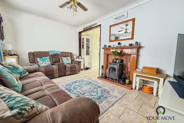 17, Hemsted Road, Erith photo 3