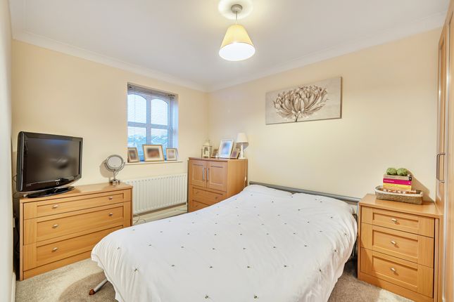 Flat 23, Twickenham Place, 69, Woodfield Road, Thames Ditton photo 4