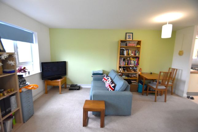 Thumbnail Flat for sale in Freeley Road, Havant, Hampshire