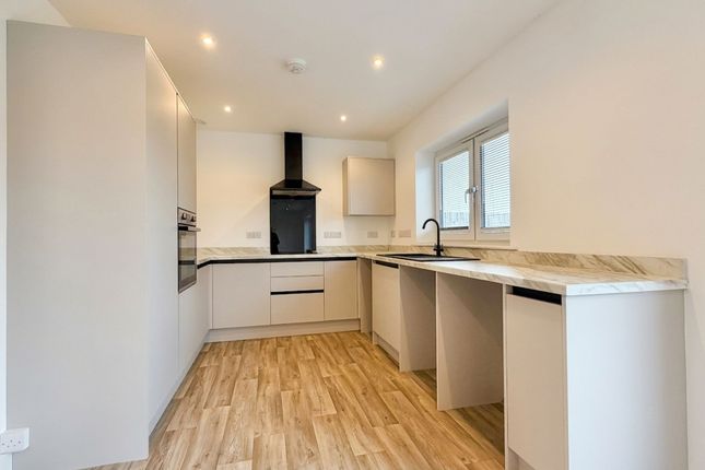 6 Murray Close, Carlisle photo 2