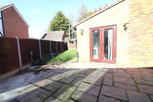 Detached house for sale in Linacres, Luton, Bedfordshire