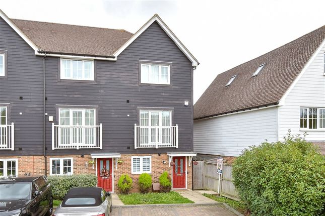 4-bed house on Poynder Drive, Snodland, £409,995