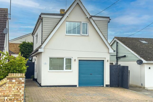 Thumbnail Property for sale in The Walk, Hullbridge, Hockley