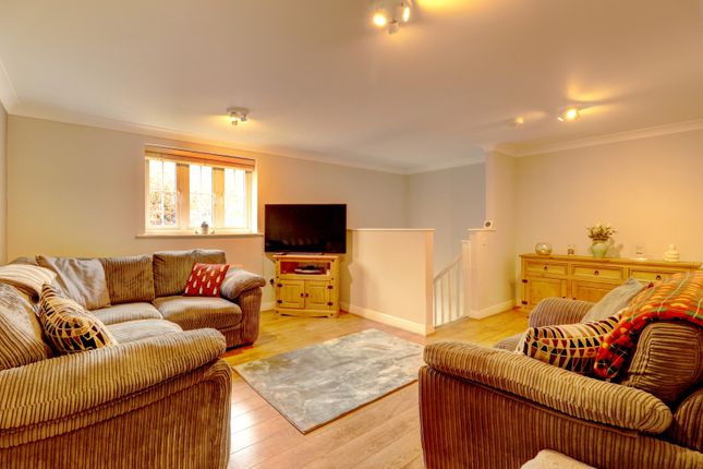 Maisonette for sale in Mallard Place, High Wycombe