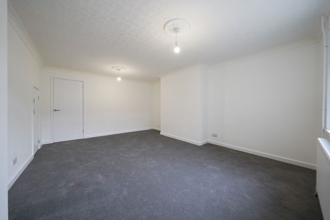 5 Forbes Close, Leicester photo 2
