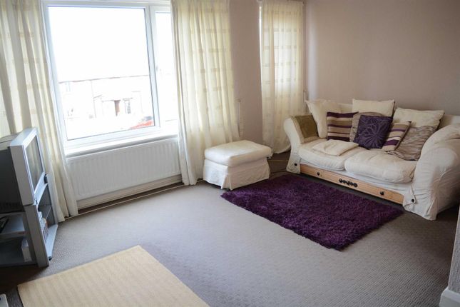 Flat for sale in Portholme Court, Portholme Drive, Selby