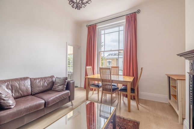 Flat to rent in Trinity Place, Windsor
