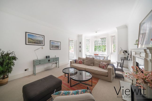 Flat 3, 30 Sloane Gardens, London photo 4