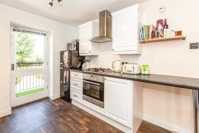 19, Kings Croft, Preston photo 4