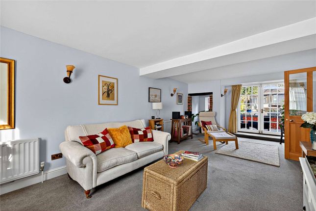 Belmont, 15, George Street, Newbury photo 3