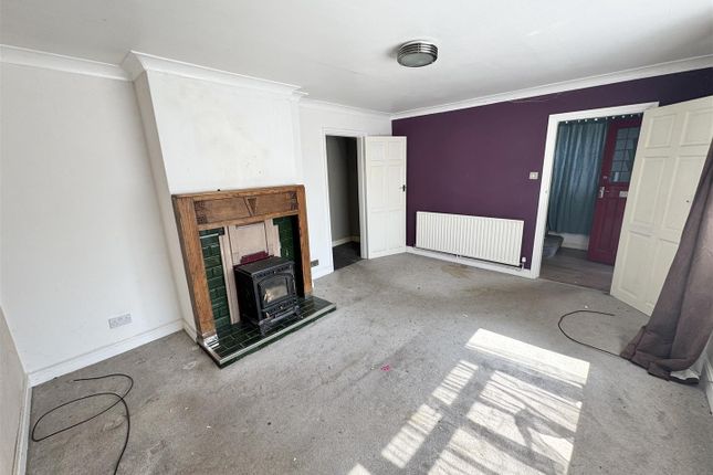 14, King Johns Road, Mansfield photo 2