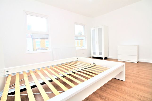 Room To Rent In Reidhaven Road Plumstead Se18 Zoopla