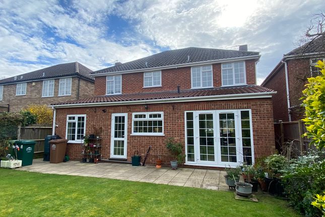 Detached house for sale in The Pennards, Lower Sunbury