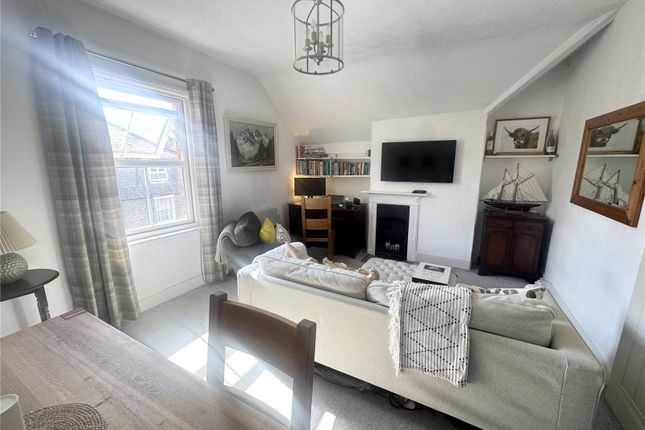 Flat C, 12, Pound Street, Berkshire photo 2