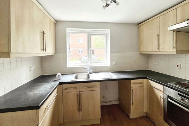 Flat 1, 17, Brick Kiln Way, Warwickshire photo 2