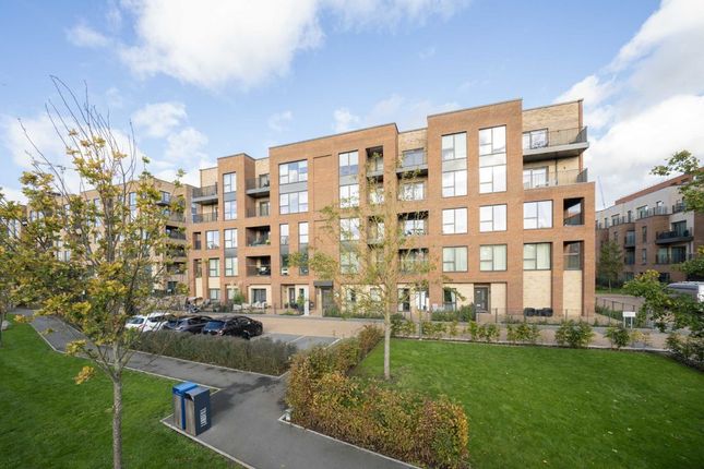 Flat for sale in Achill Close, London