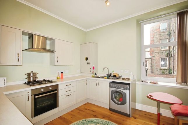 Flat 1/2, 4 Bishop Street, Rothesay photo 4