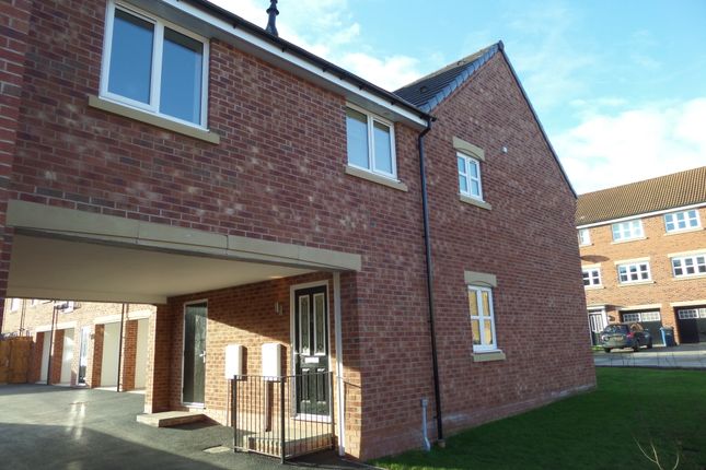 Thumbnail Flat to rent in Brewster Road, Gainsborough