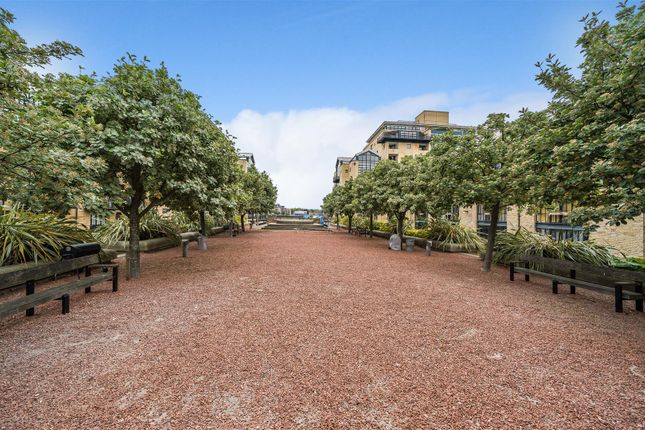 Flat for sale in Burrells Wharf Square, Canary Wharf