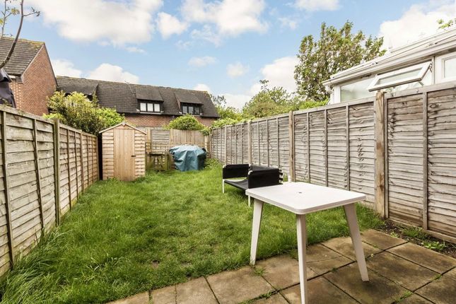 66, Archer Close, Kingston Upon Thames photo 5