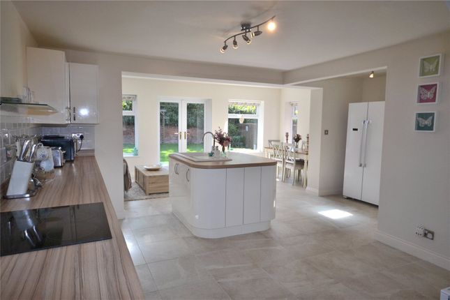 3 Bed Detached House For Sale In Lime Tree Avenue Tweendykes Road