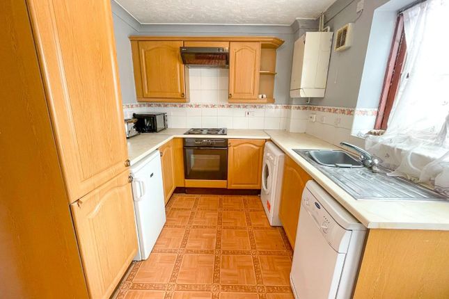 25, Watermill Green, Thetford photo 4