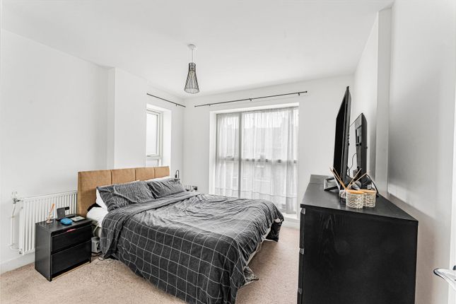 Flat 1, Red Deer Court, 4, Sanderstead Road, South Croydon photo 3