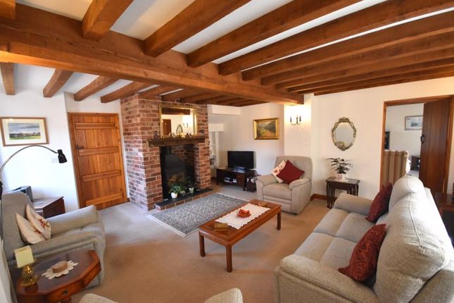 Barn conversion for sale in Lineage Court, Burford, Tenbury Wells