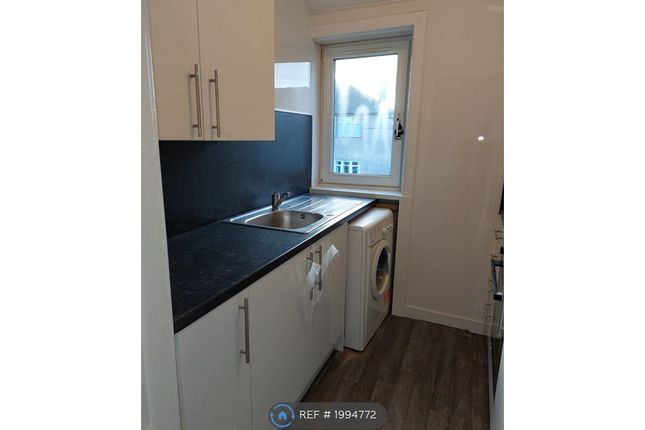 Flat to rent in Bearford Drive, Glasgow