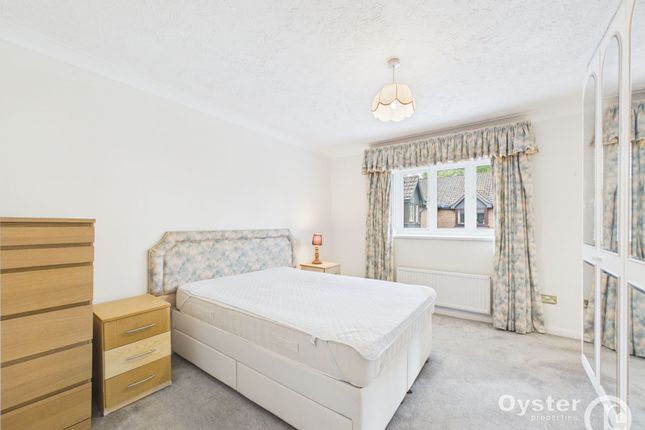 Flat 9, Salisbury House, Stanmore photo 4