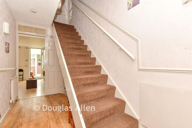 147, Covert Road, Ilford photo 2