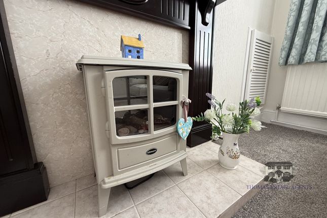 12, Wern Street, Tonypandy photo 5